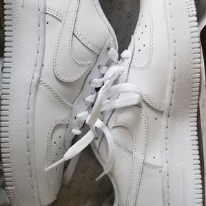 SOLD on ig @kmvc.closet -Nike AF1s BRAND NEW